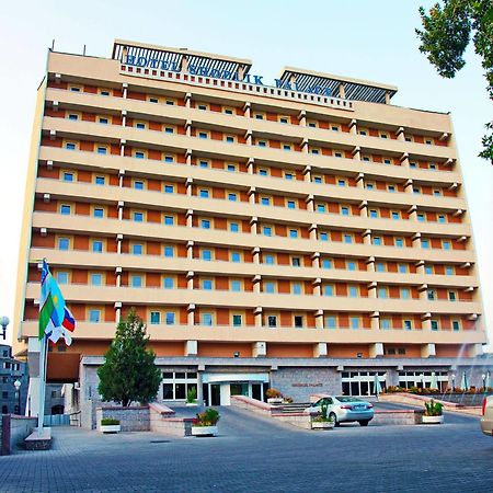 Shodlik Palace Tasjkent Exteriör bild